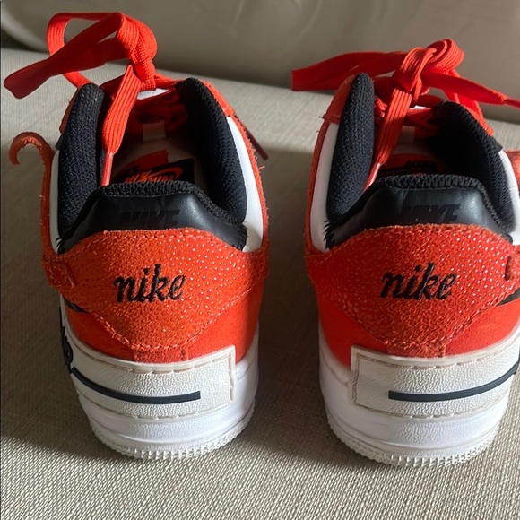 Nike Red and White Sneakers Air Force 1 Style - Picture 4 of 4